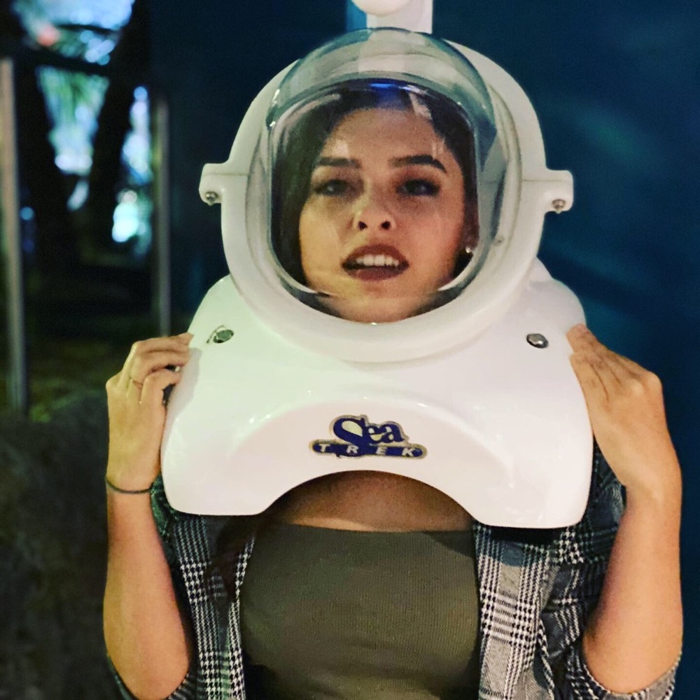 Meet your Posher, Aly